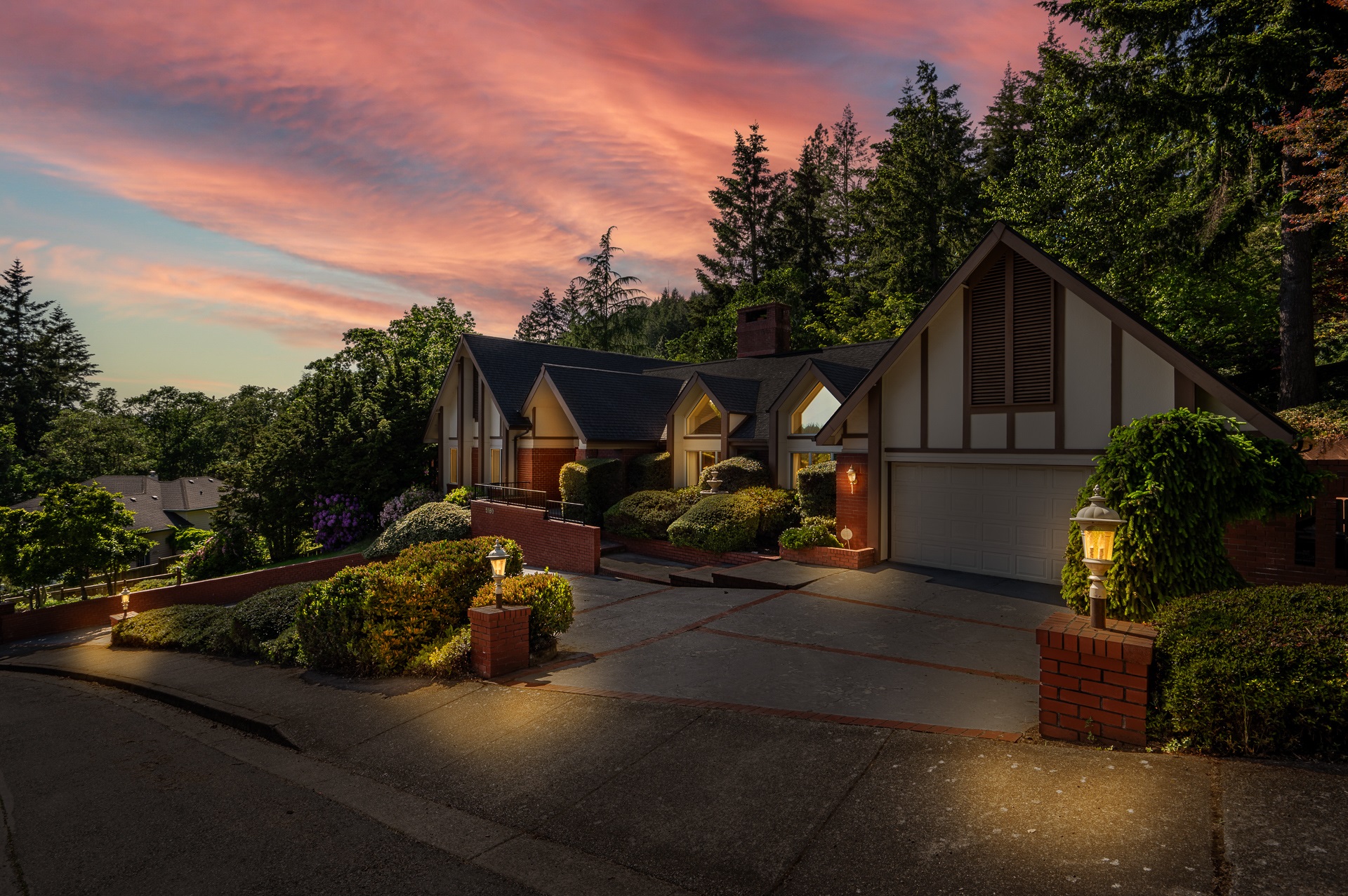 A Eugene-area home we listed, lit at twilight